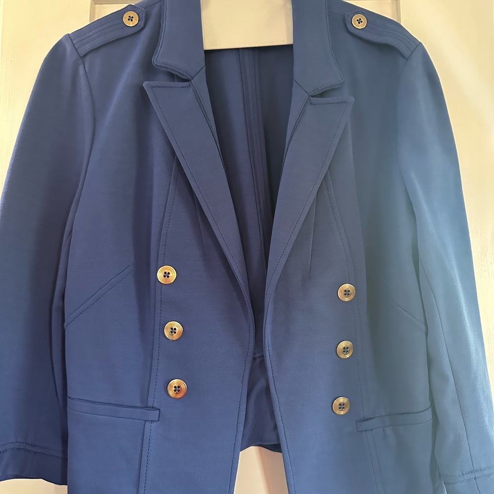 Blue cotton like stretch jacket for dressing up